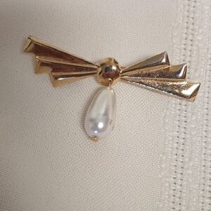 Gold Bow Brooch with Pearl Drop